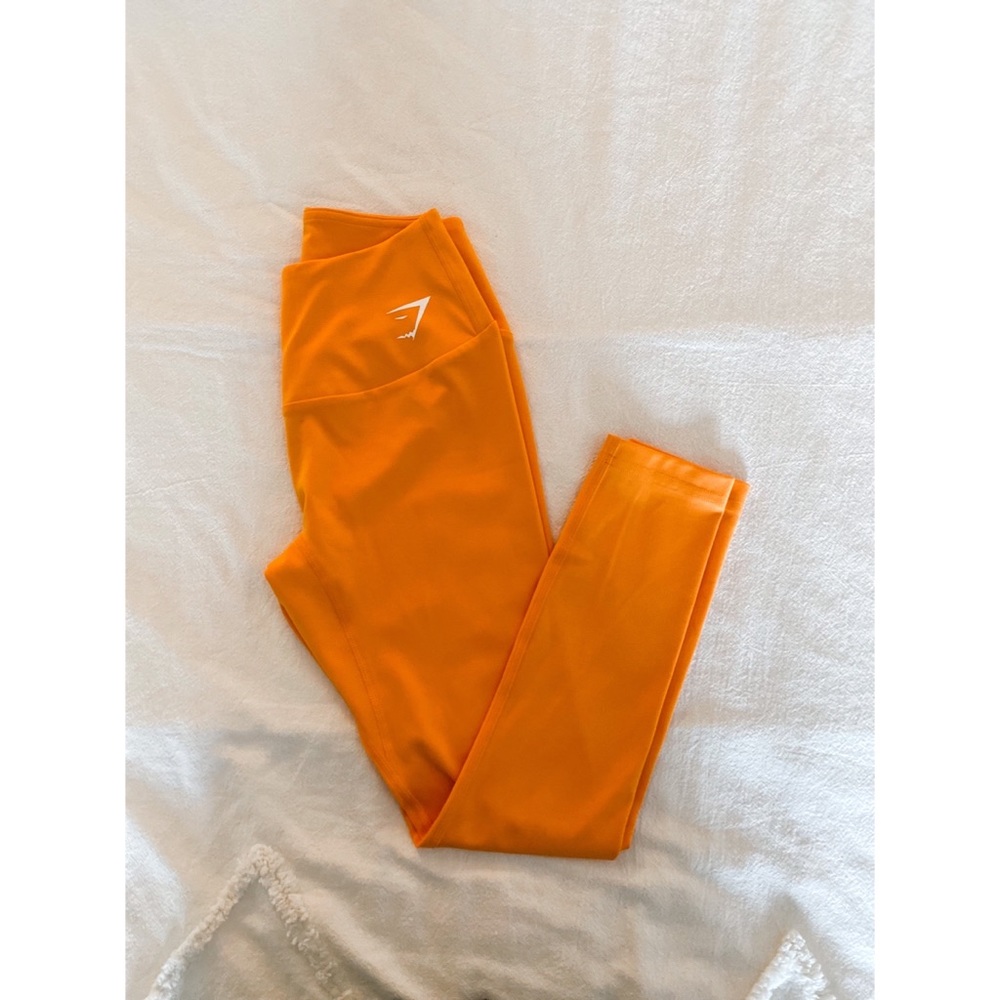 Never Worn GymShark 7/8 Length Leggings